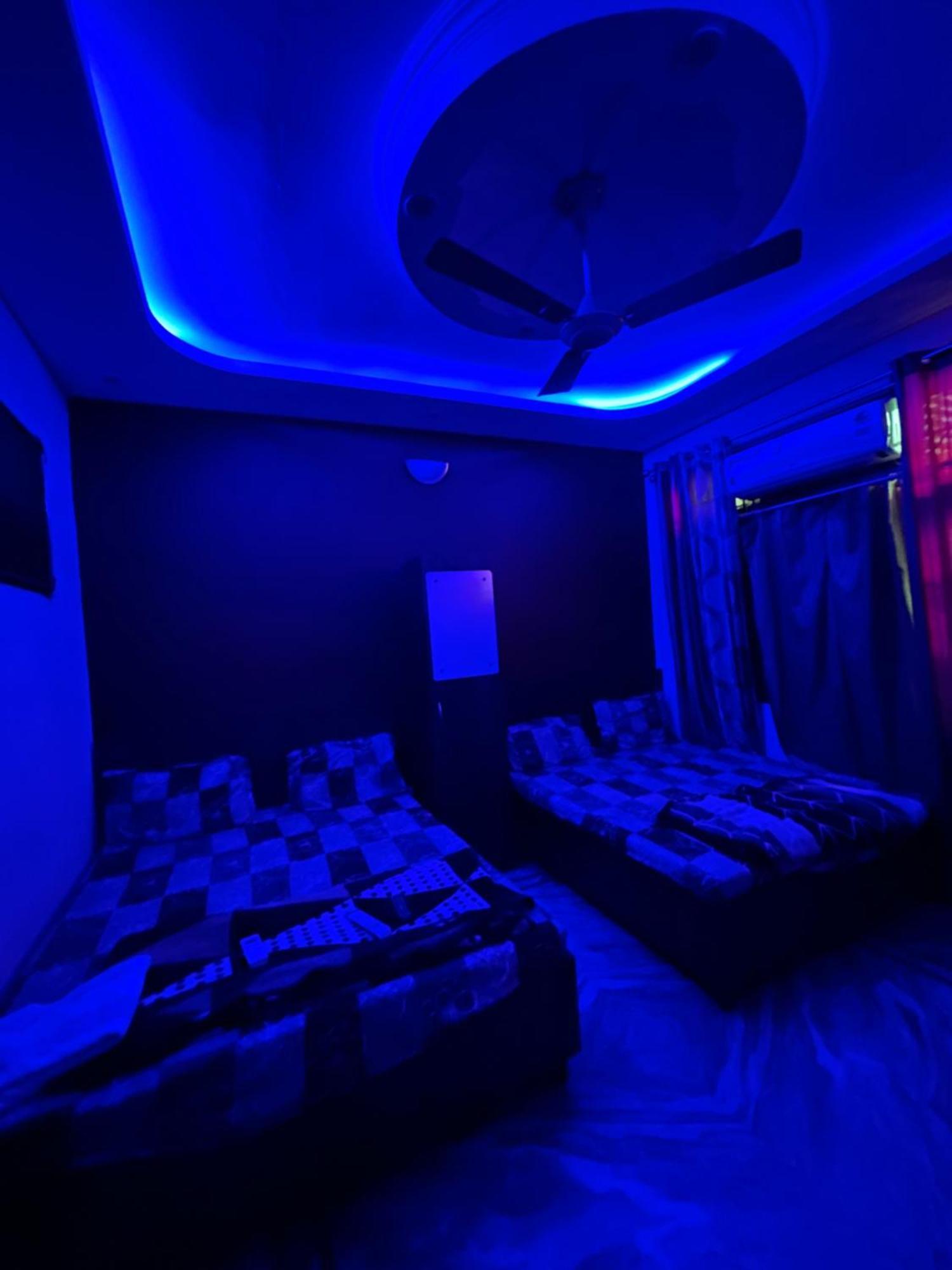$4 Home Stay Amritsar Bagian luar foto